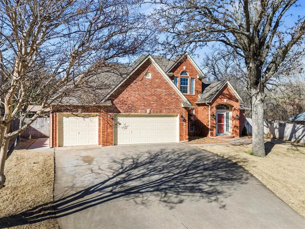 4001 Berkshire Drive, Edmond, OK 73034 - Image #1