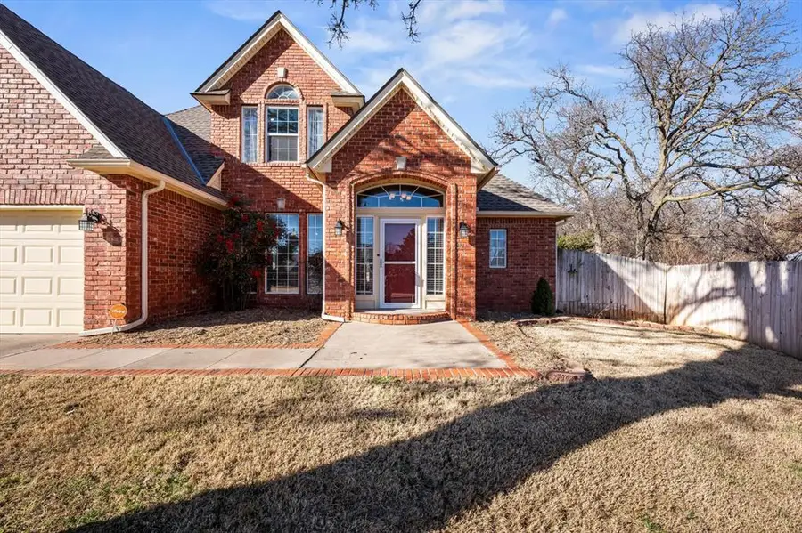 4001 Berkshire Drive, Edmond, OK 73034 - Image #2