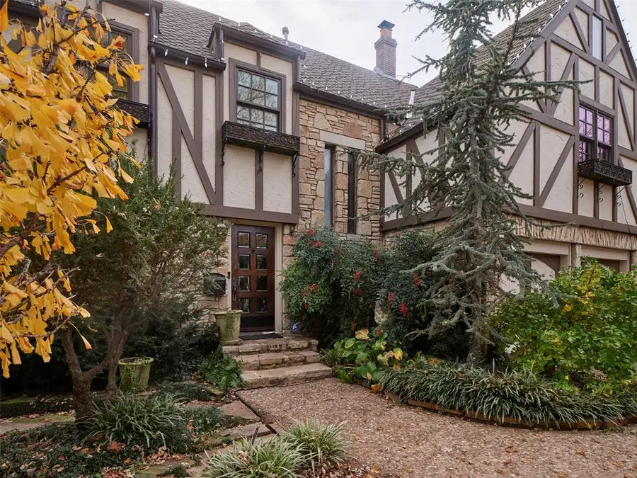 812 NW 39th Street, Oklahoma City, OK 73118 - Image #3