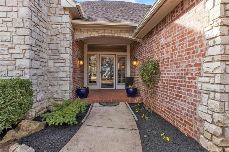 5617 Georgetowne Road, Edmond, OK 73034 - Image #3
