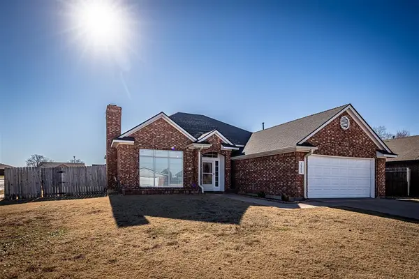 3902 SW Parkridge Boulevard, Lawton, OK 73505