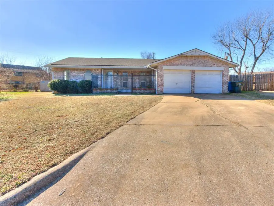 222 Shadybrook Place, Midwest City, OK 73110 - Image #2