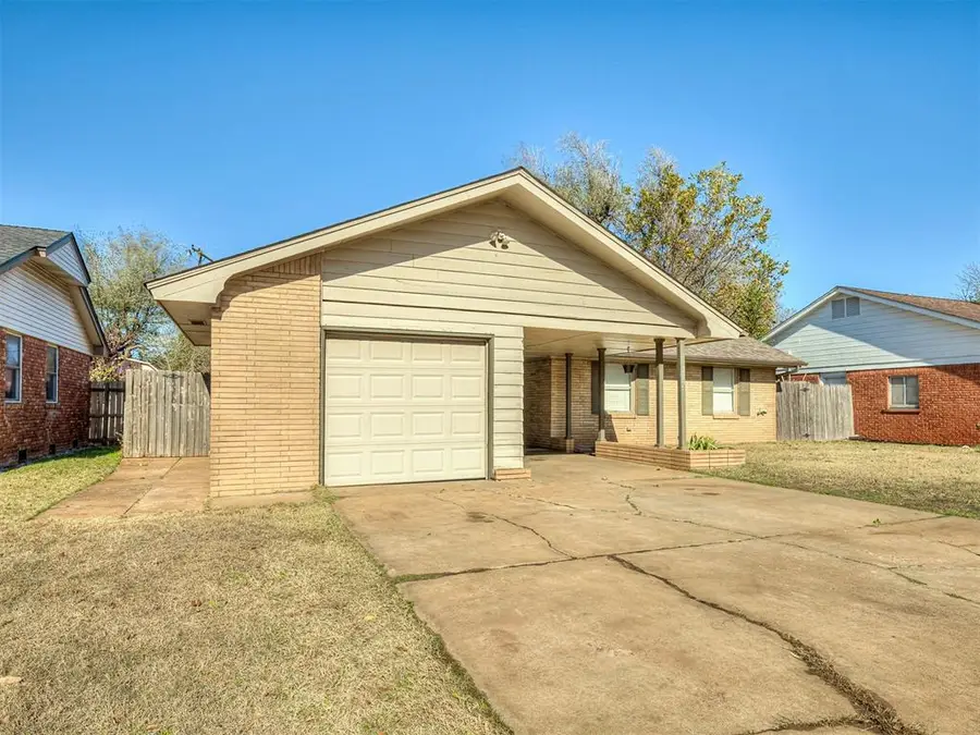2825 Kent Drive, Oklahoma City, OK 73120 - Image #2