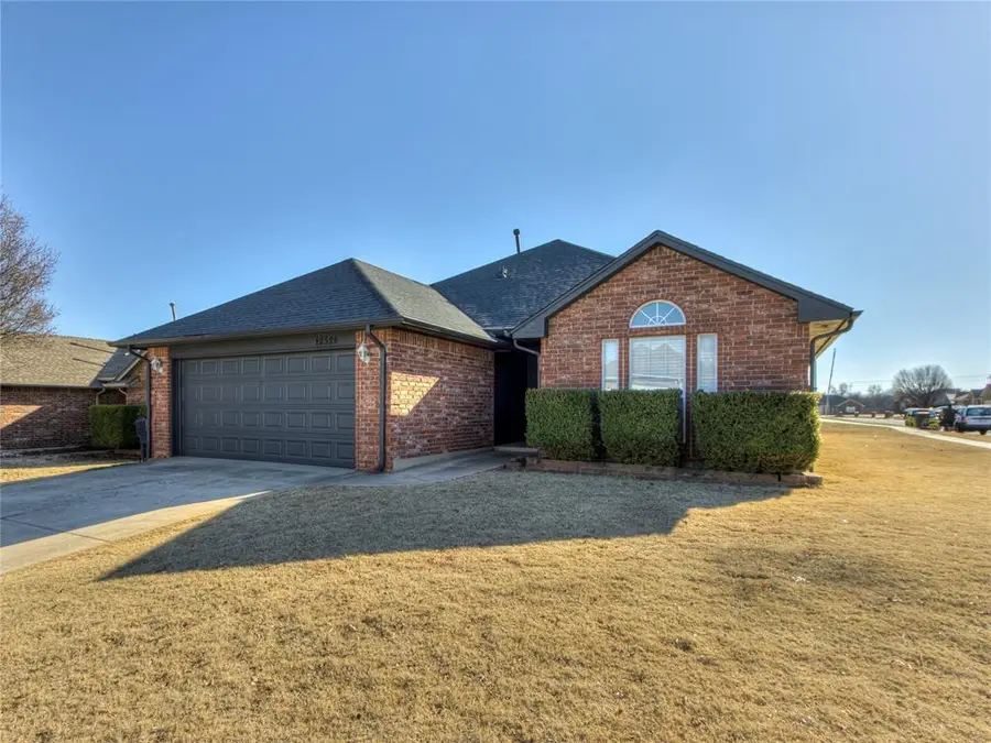 12528 SW 13th Street, Yukon, OK 73099 - Image #2
