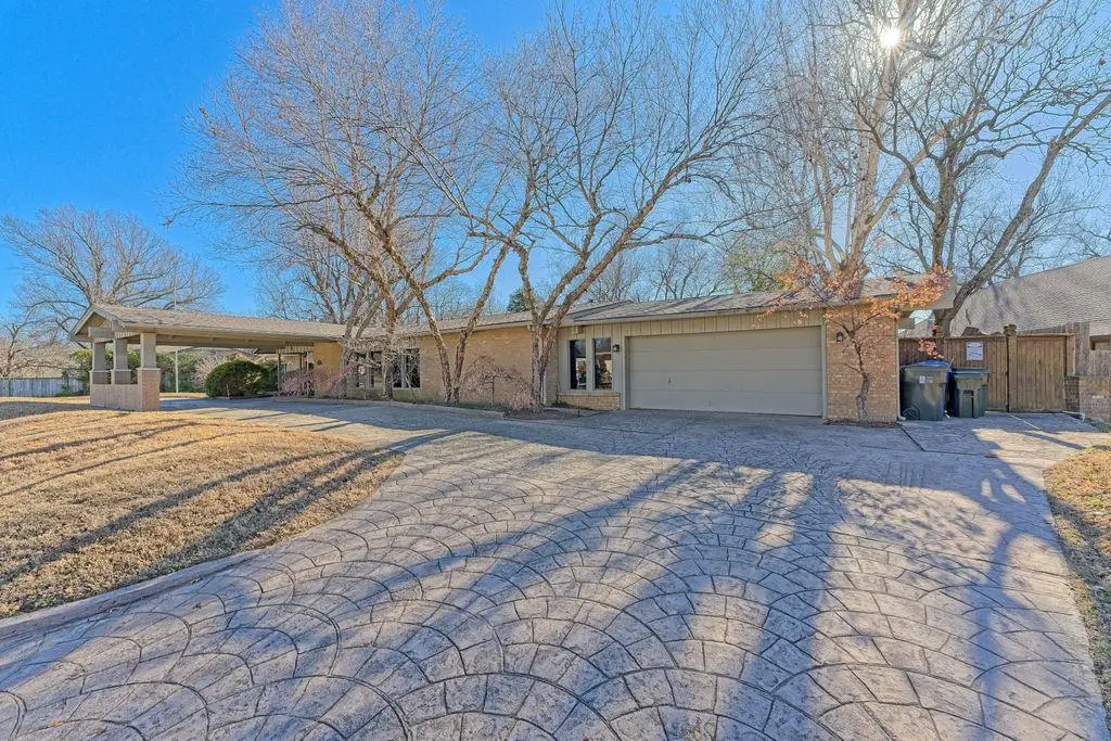 902 Mockingbird Lane, Norman, OK 73071 - Image #1