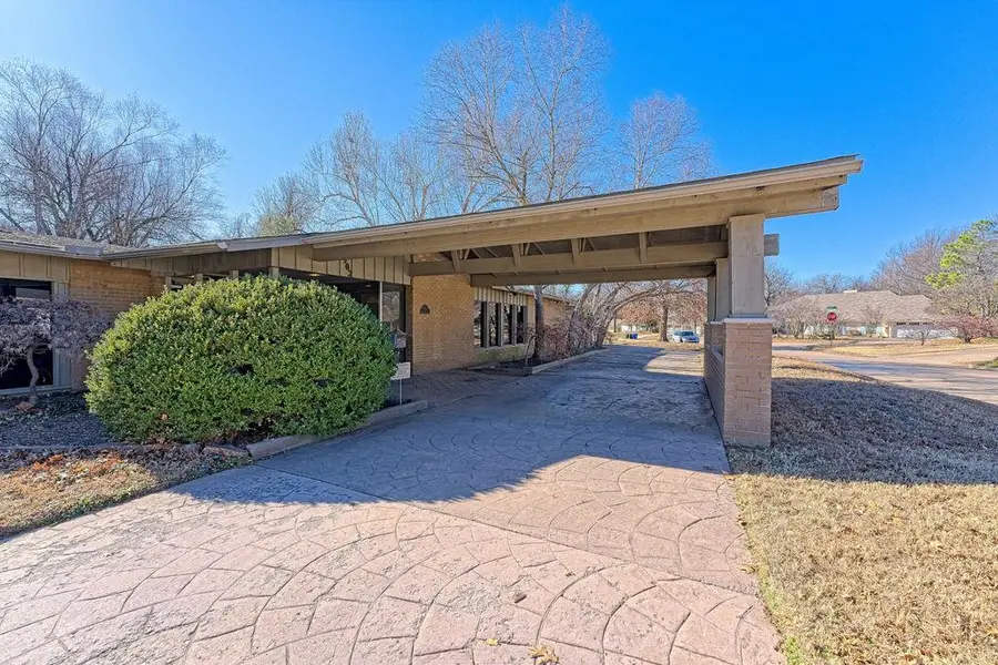 902 Mockingbird Lane, Norman, OK 73071 - Image #3