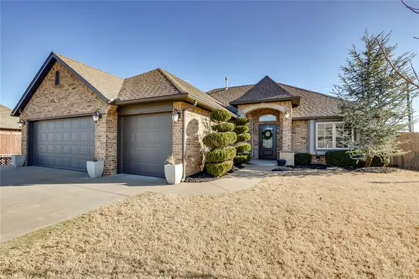 3808 St Augustine Street, Mustang, OK 73064