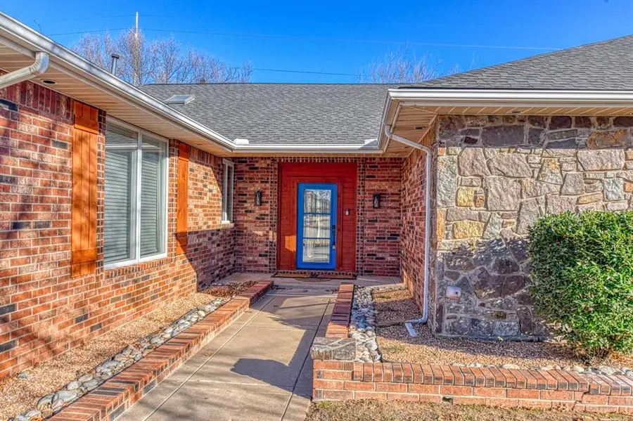 1929 Guilford Court, Norman, OK 73072 - Image #3