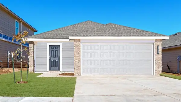 8729 SW 31st Terrace, Oklahoma City, OK 73179