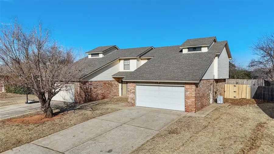 1312 Summerton Place, Yukon, OK 73099 - Image #2