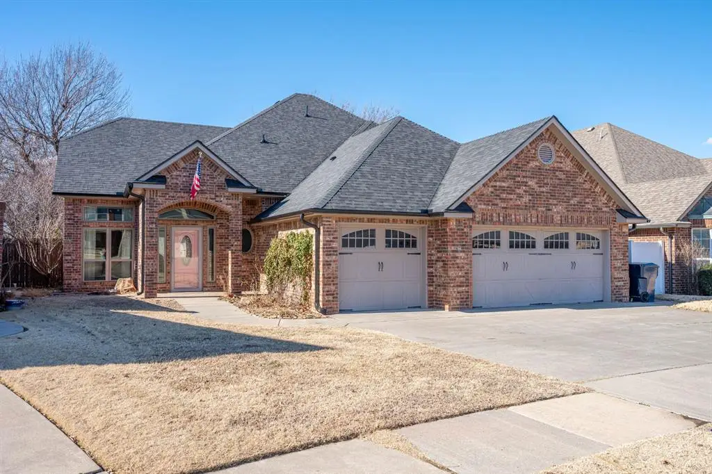 11817 Cherry Point Lane, Yukon, OK 73099 - Image #1
