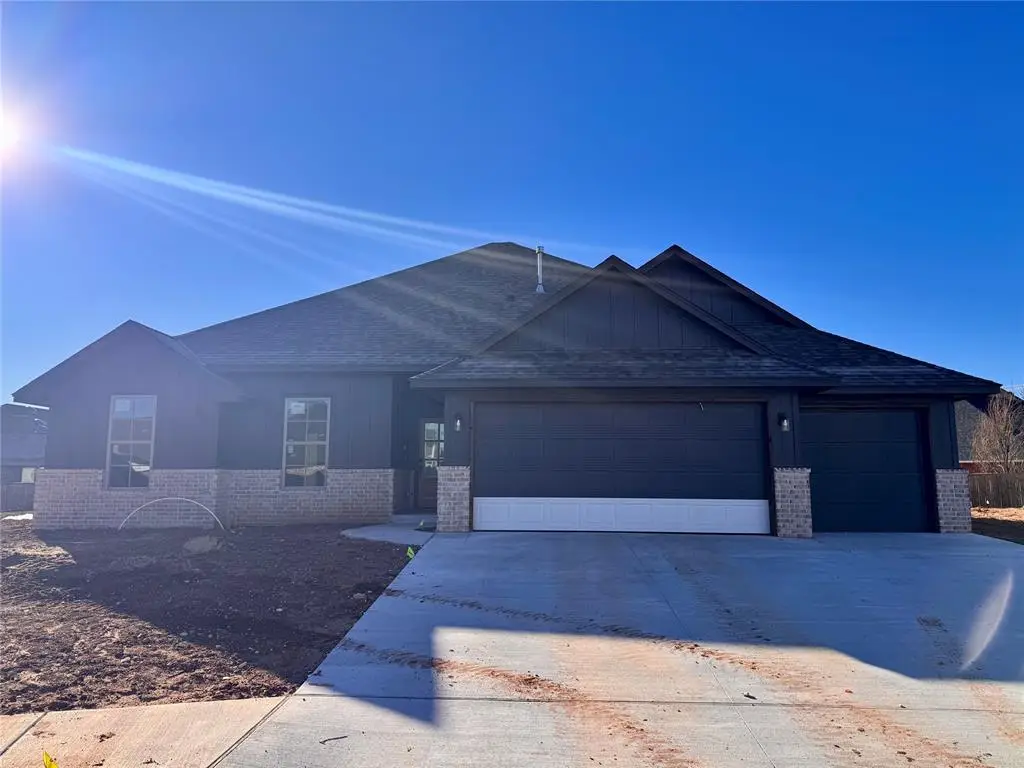 12700 Cobblestone Curve Road, Oklahoma City, OK 73142 - Image #1