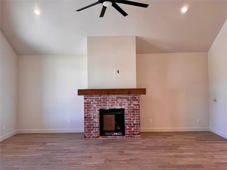 12708 Cobblestone Curve Road, Oklahoma City, OK 73142 - Image #3