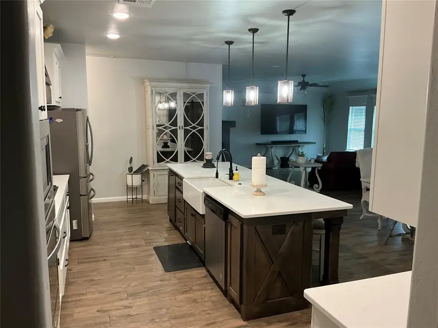 2704 SE 22nd Street, Moore, OK 73160 - Image #2