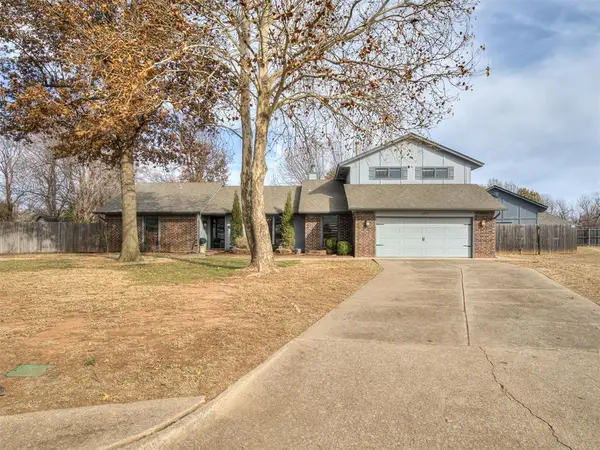 4609 Deer Creek Court, Yukon, OK 73099