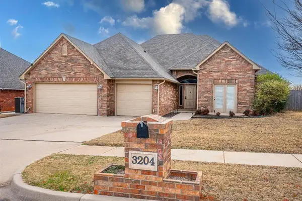 3204 Valley Brook, Norman, OK 73071