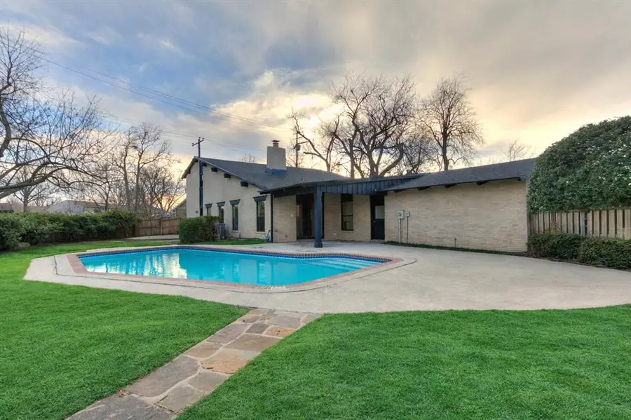 2000 Morgan Drive, Norman, OK 73069 - Image #2