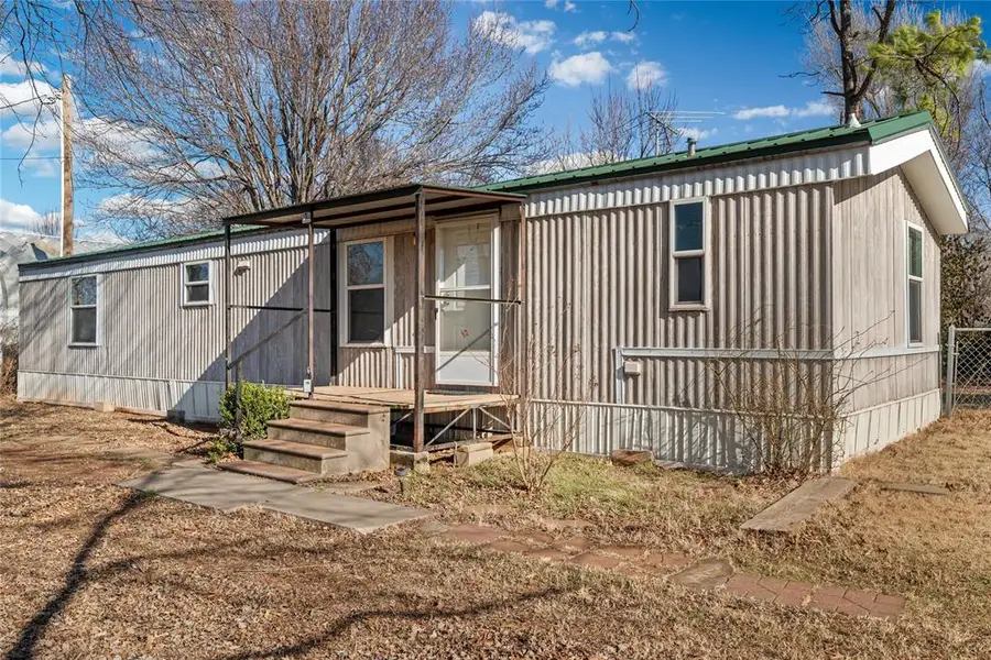 723 S 3rd Street, Kingfisher, OK 73750 - Image #3