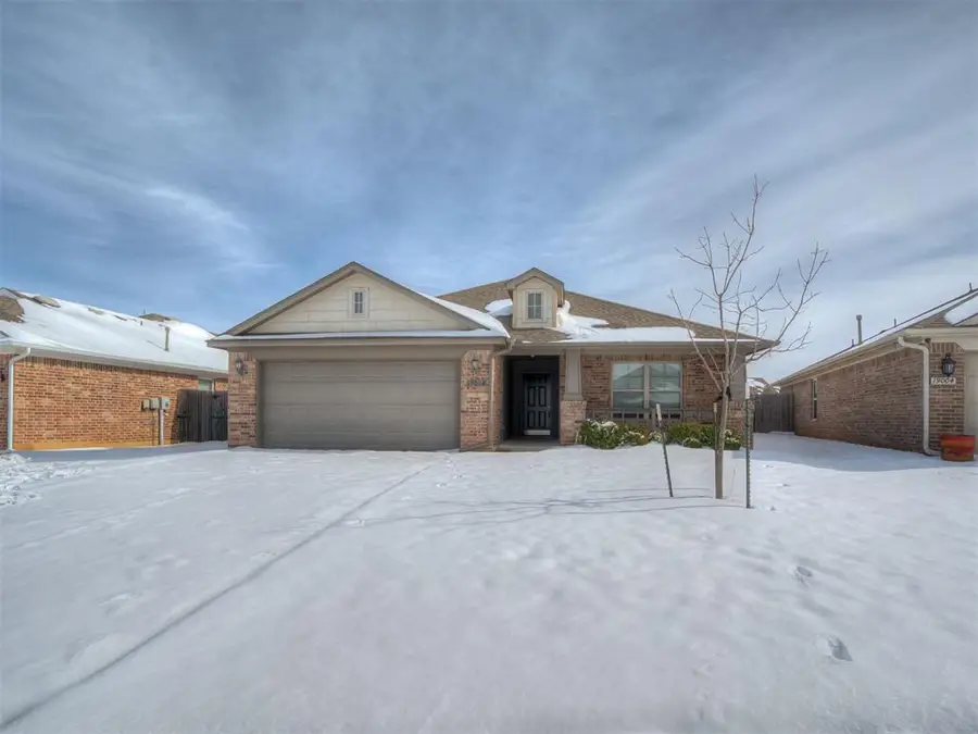 19008 Hecho Drive, Edmond, OK 73012 - Image #3