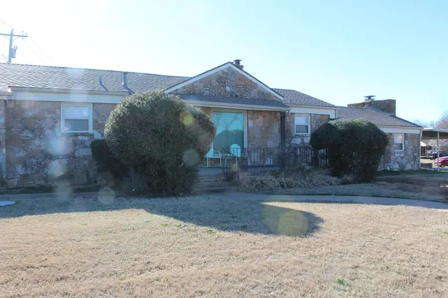 200 E Marshall Drive, Midwest City, OK 73110 - Image #2