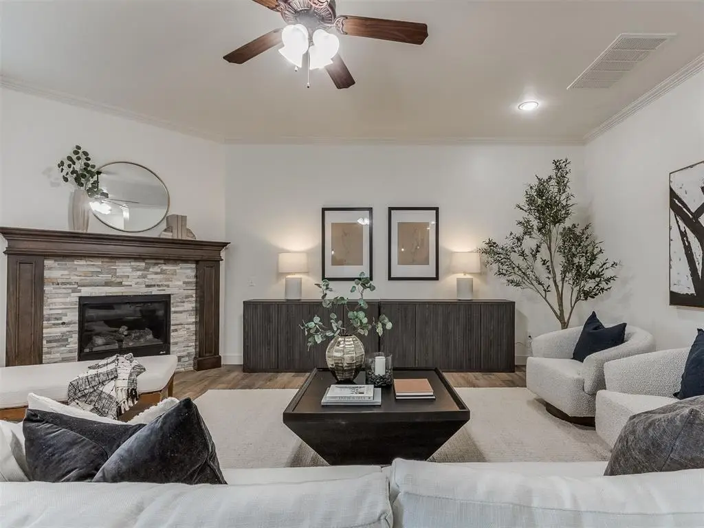 18528 Haslemere Lane, Edmond, OK 73012 - Image #1