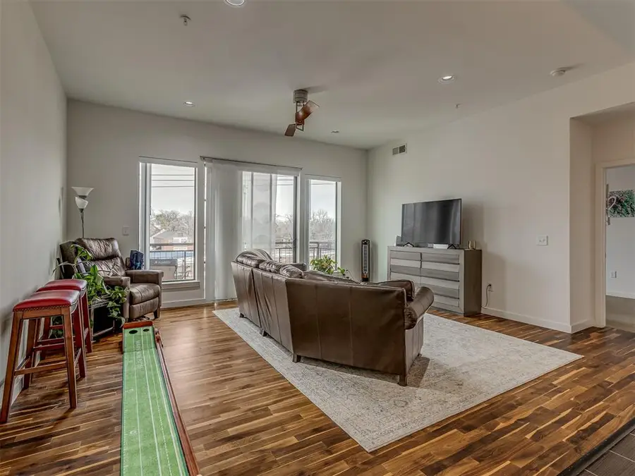 401 E Boyd Street #305, Norman, OK 73069 - Image #3