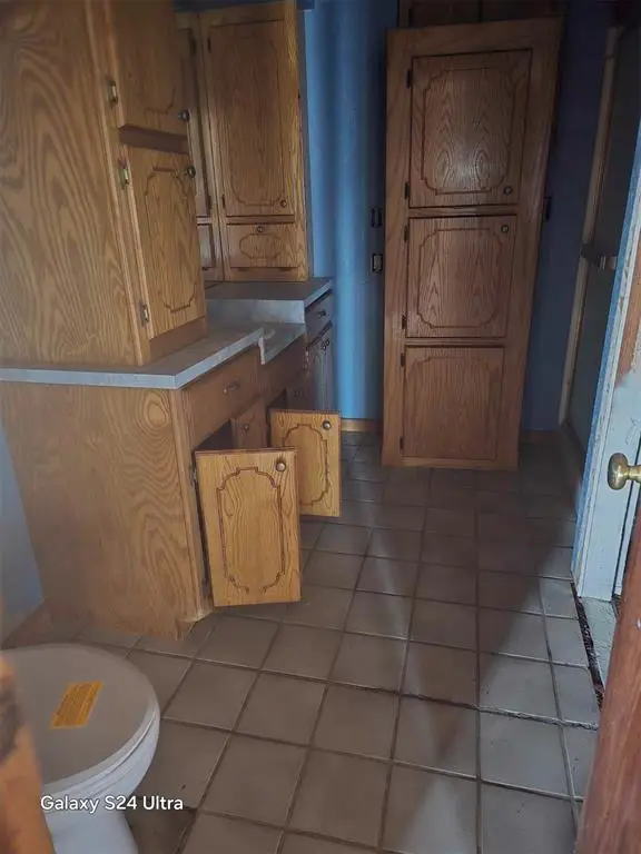 201 E 4th Street, Cement, OK 73017 - Image #3