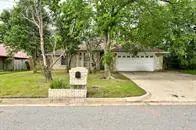 2732 SE 90th Street, Moore, OK 73160