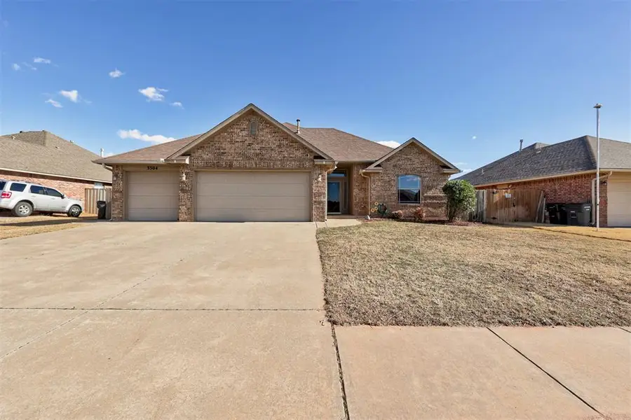 3304 Paul Drive, Moore, OK 73160 - Image #2
