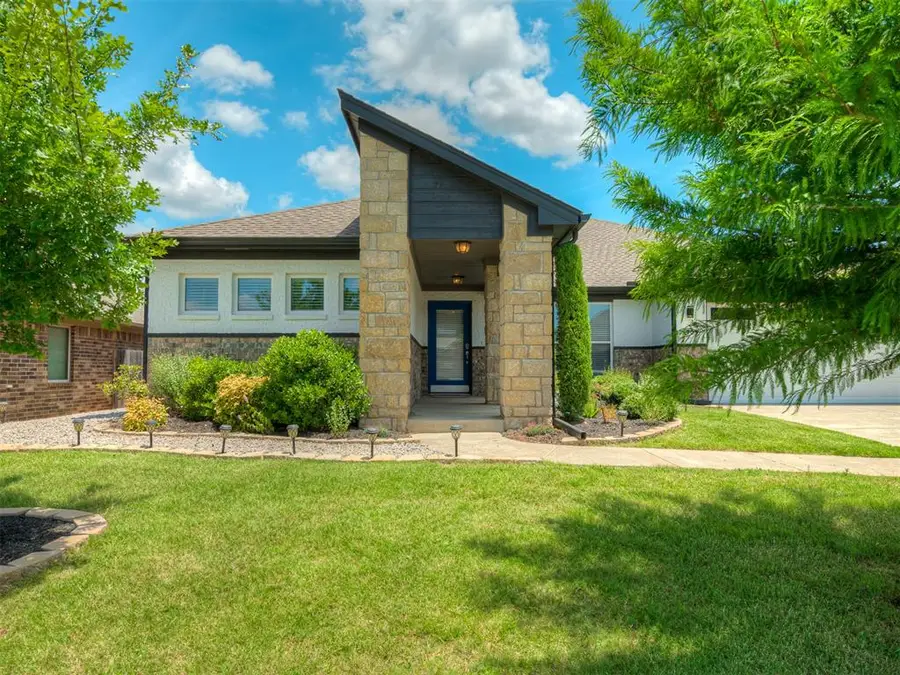 3903 Painted Bird Lane, Norman, OK 73071 - Image #3