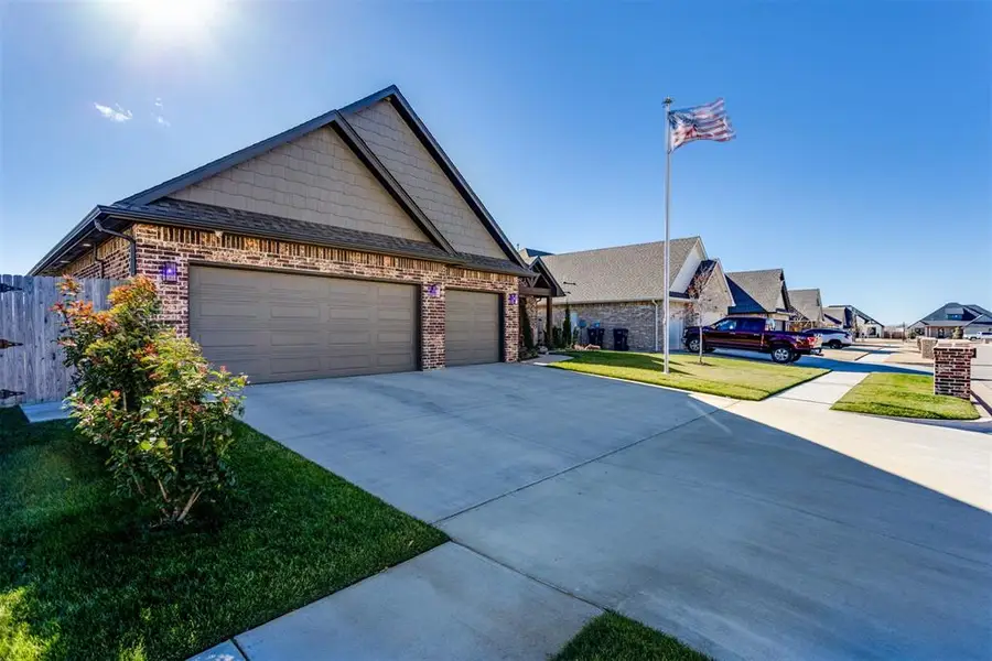 13504 NW 1st Street, Yukon, OK 73099 - Image #3