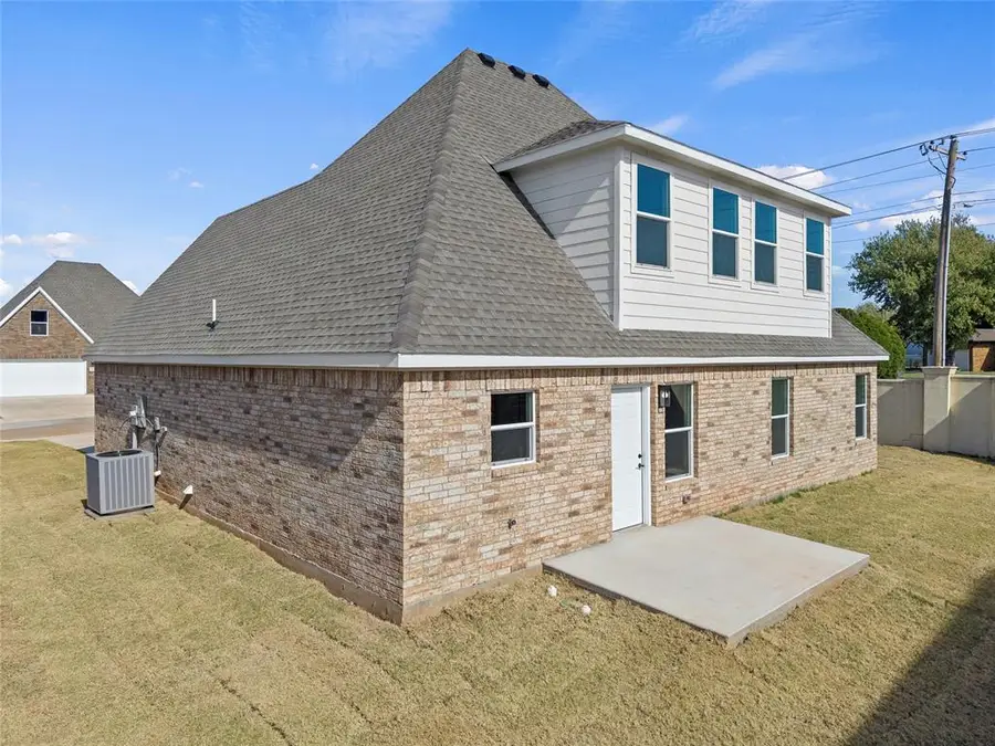 811 Venice Court, Kingfisher, OK 73750 - Image #3