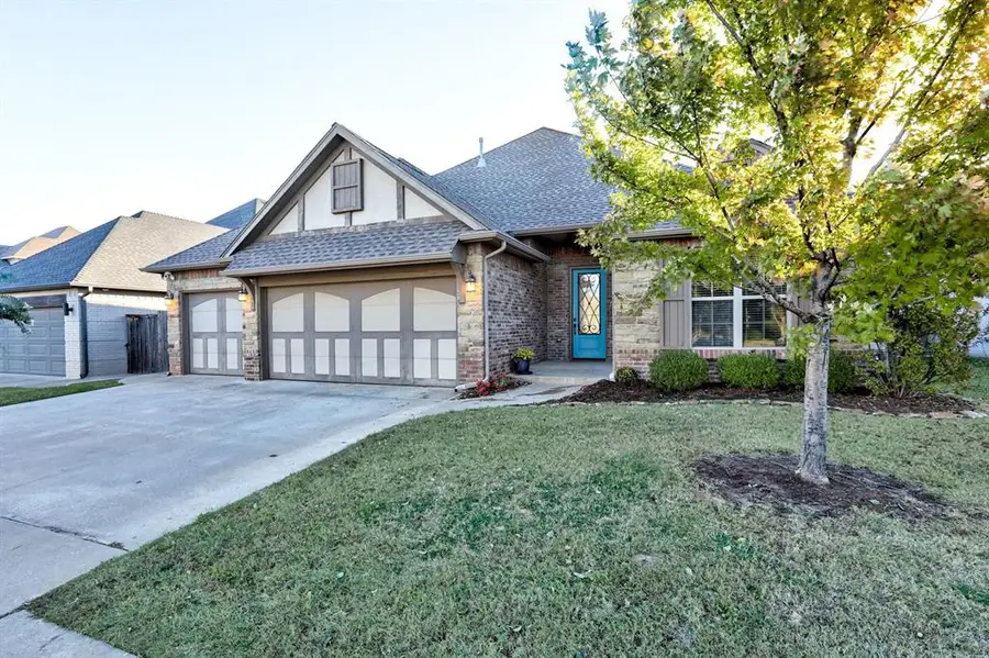 10312 Sunset Lane, Oklahoma City, OK 73120 - Image #2