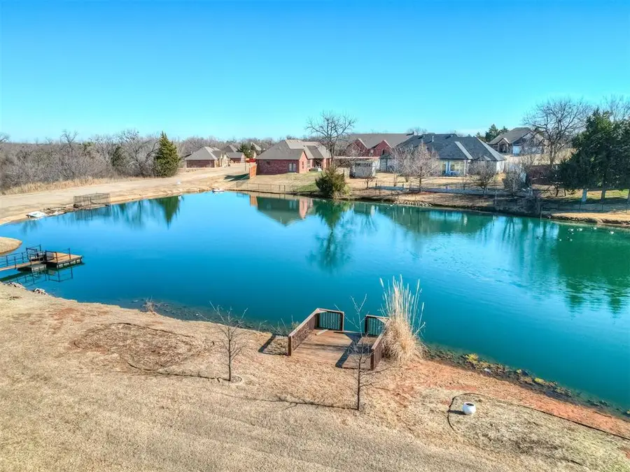 660 Westwind Dr, Newcastle, OK 73065 - Image #2