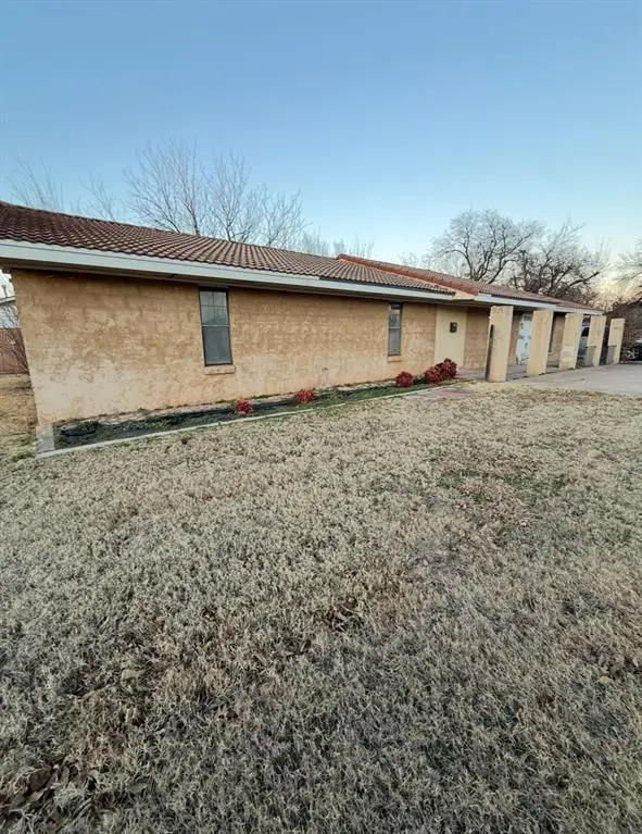 209 Ridgecrest Road, Edmond, OK 73013 - #2