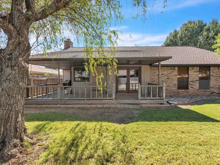 2909 Parkside Drive, Edmond, OK 73012 - Image #2