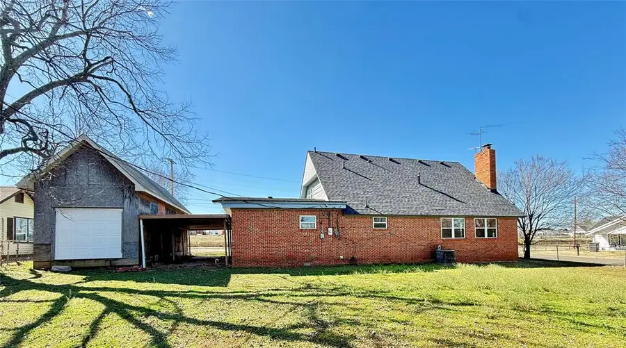 622 N Park Street, Seminole, OK 74868 - #3