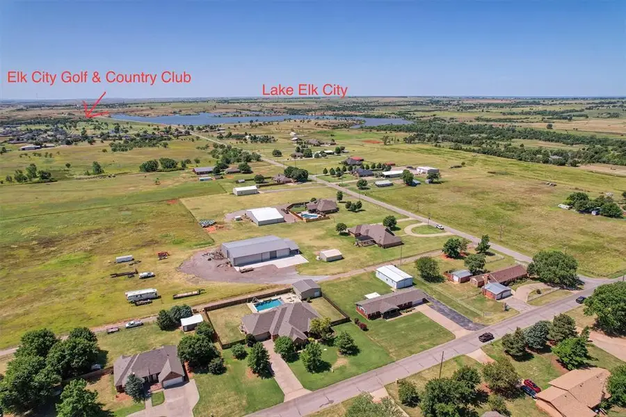 316 W Lakeview Drive, Elk City, OK 73644 - Image #3