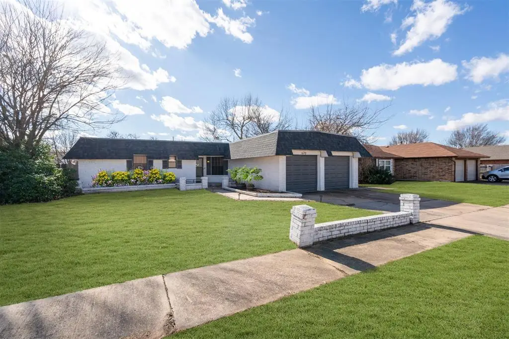 620 SW 24th Street, Moore, OK 73160 - Image #1