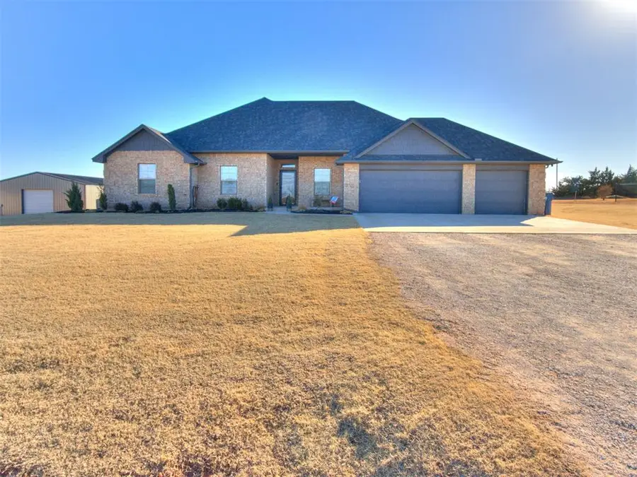 6949 Seabiscuit Lane, Guthrie, OK 73044 - Image #2
