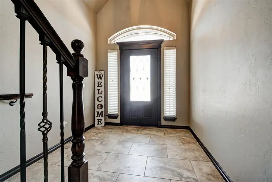 2804 SE 8th Street, Moore, OK 73160 - Image #3