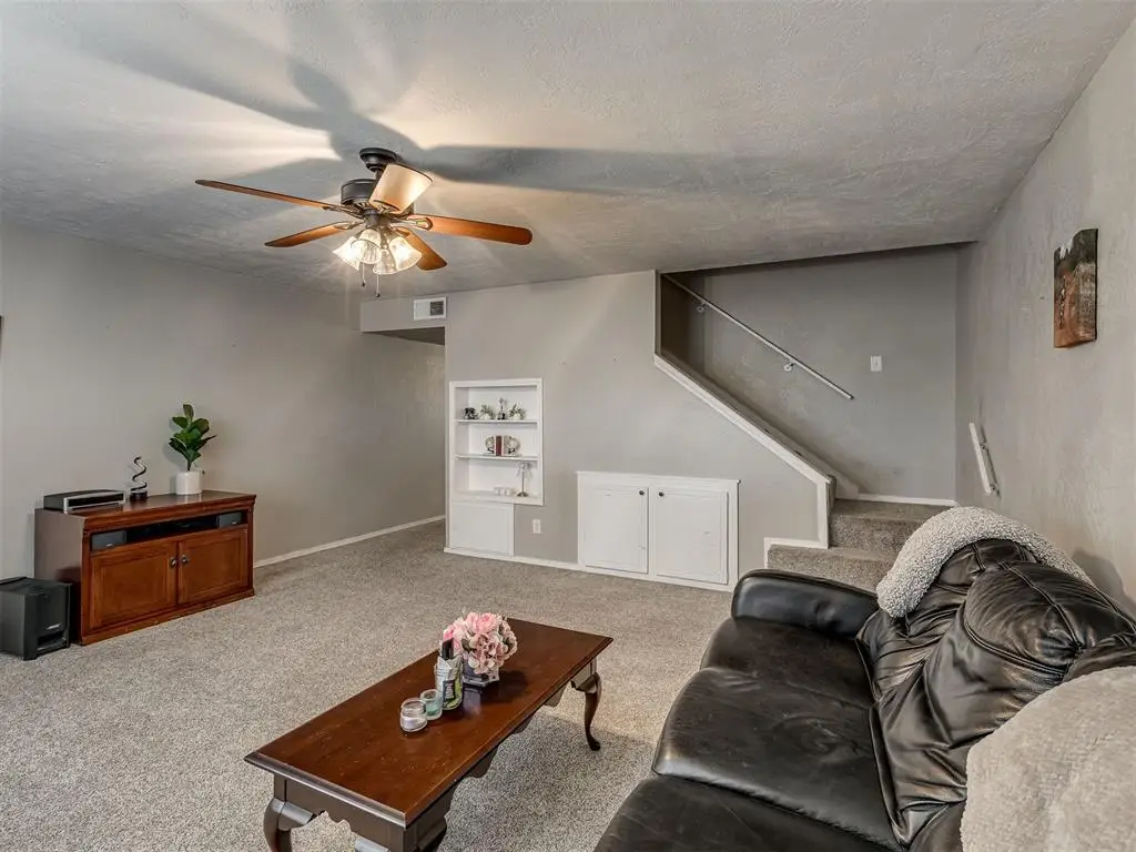 6742 N Meridian Avenue, Oklahoma City, OK 73116 - Image #1