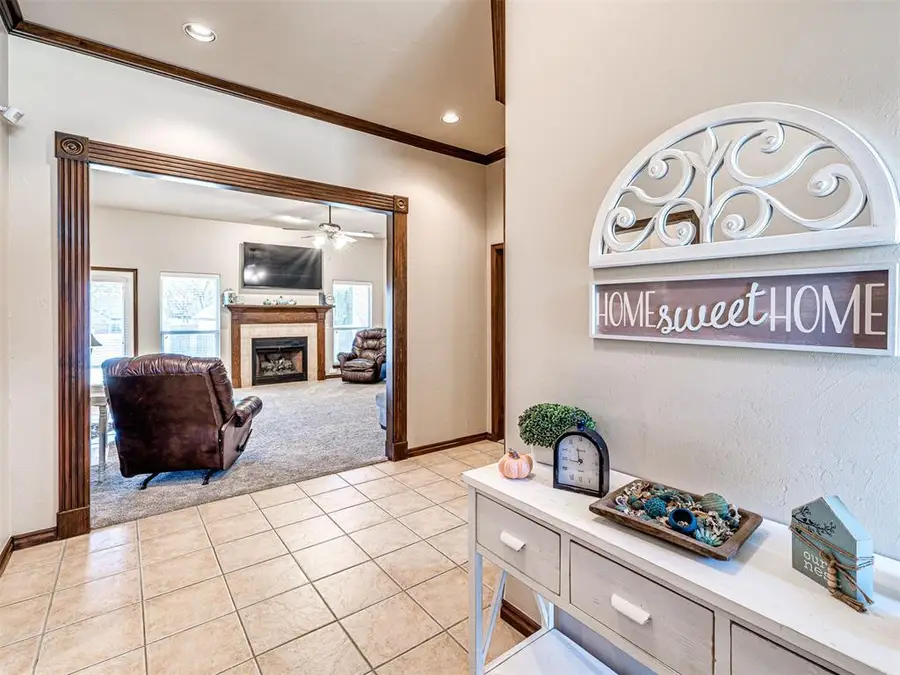 1602 Cedar Bend Court, Shawnee, OK 74804 - Image #3