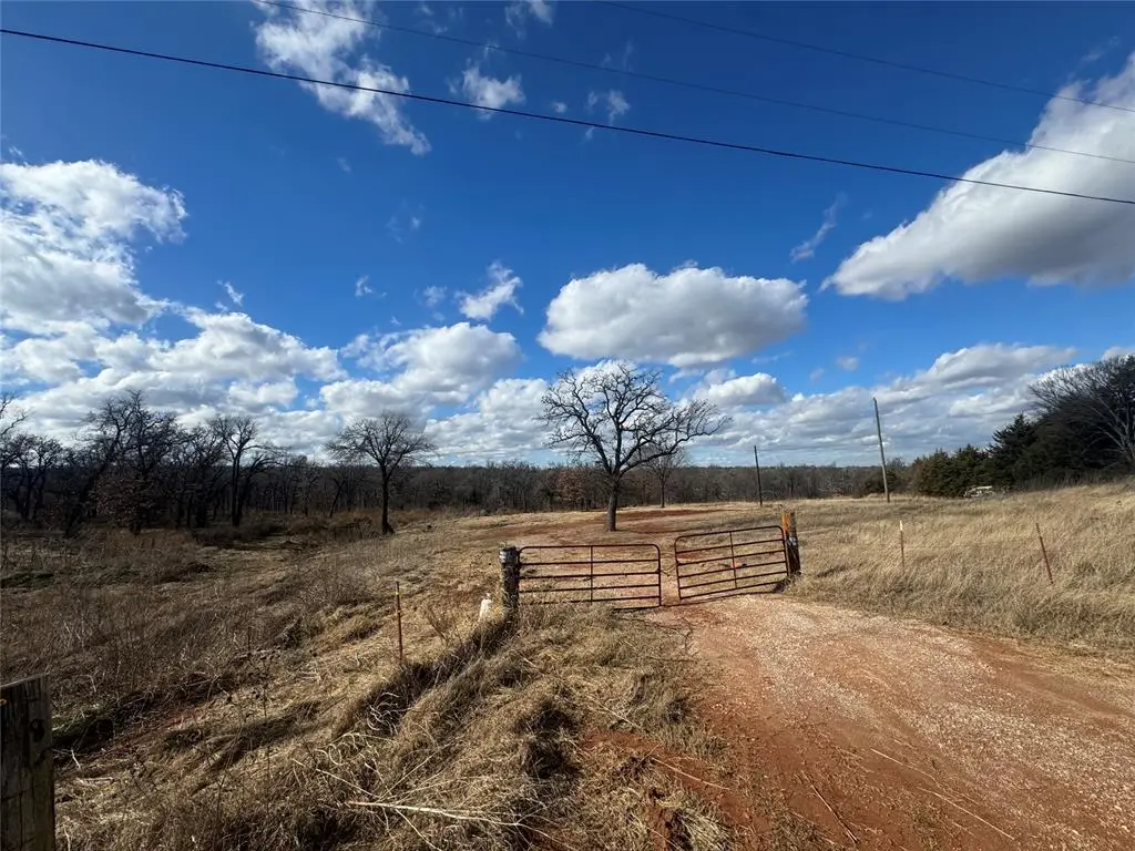 665 Autumn Woods Farm Rd, Coyle, OK 73027 - Image #1