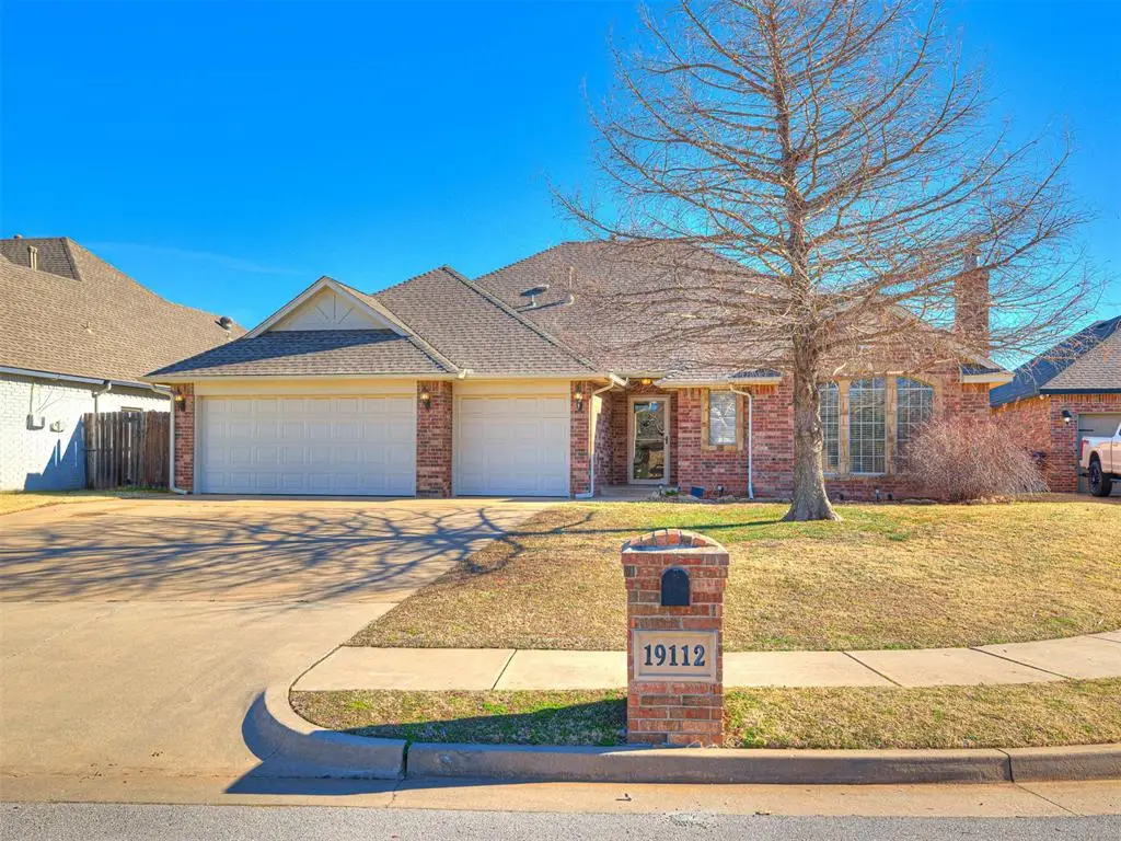 19112 Canyon Creek Place, Edmond, OK 73012 - Image #1