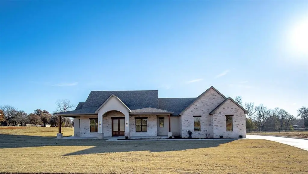 160 Meadow Lark Lane, Blanchard, OK 73010 - Image #1