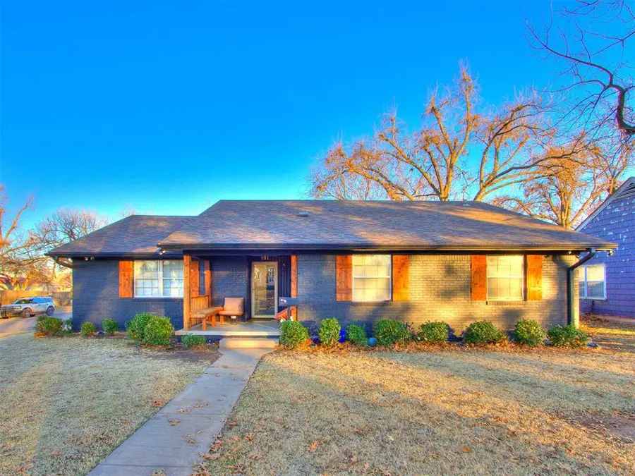 901 S 8th Street, Chickasha, OK 73018 - Image #2