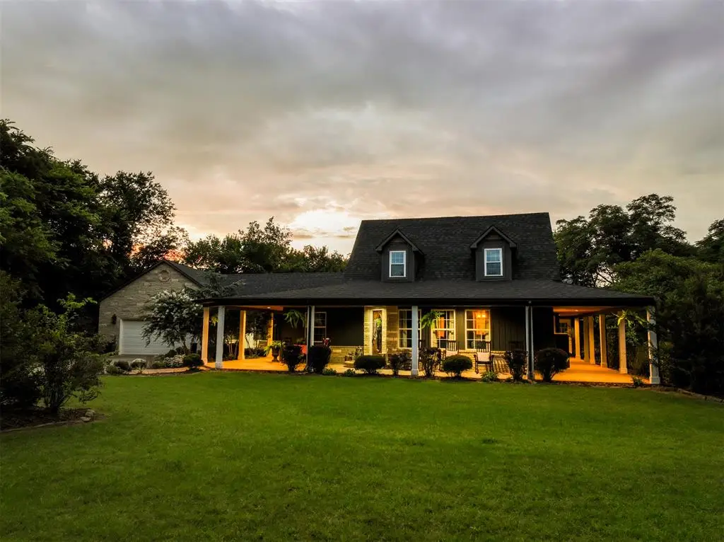 1301 E Rock Creek Road, Tuttle, OK 73089 - #1