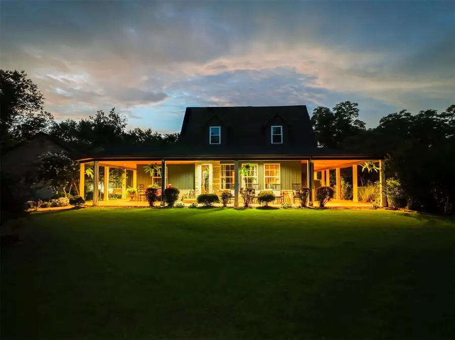 1301 E Rock Creek Road, Tuttle, OK 73089 - #2