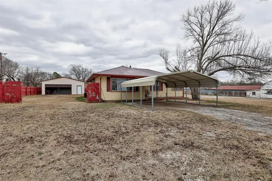 131 S Hyden, Stratford, OK 74872 - Image #3